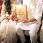 Rectangle Acrylic Thumb Board decorated with Red Pink Flowers