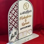 Thumb Board in Black, White and Gold